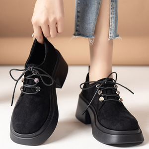 รองเท้าส้นหนาแบบผูกเชือกสไตล์อังกฤษหนังกลับแบบใหม่สำหรับผู้หญิง ไซส์กลางถึงใหญ่ - Product Image 3