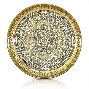 Ensemble de thali en laiton pour Puja avec lampe à huile Diya et ustensiles pour activités religieuses, design circulaire, matériau durable - Product Image 3