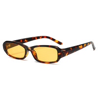 Nouvelles Lunettes de Soleil 2026 à Monture Rectangulaire Fine, Style Vintage, pour la Conduite Quotidienne, pour Femmes et Hommes, Idéales pour les Voyages en Extérieur
