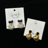 Cartes de présentation de bijoux personnalisées étiquettes de bijoux avec logo collier bague boucles d'oreilles carte d'emballage étiquettes suspendues cartes