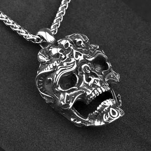 Yunnique-collar con colgante de calavera de acero inoxidable para hombre, diseño de esqueleto hueco Retro, accesorio de regalo de joyería de moda - Product Image 4