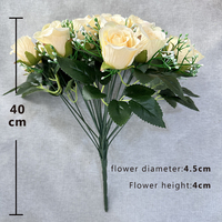 NINI 24 Köpfe Kleiner Weißer Künstlicher Rosenstrauß Handgefertigte Seidenblumen für Hochzeit, Halloween & Weihnachtsdekoration