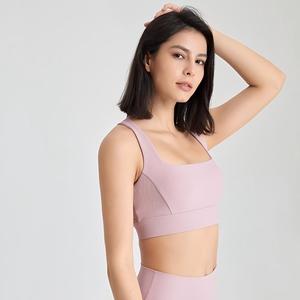 เสื้อชั้นในโยคะแบบสปอร์ตบราสำหรับผู้หญิง คอเหลี่ยม สายไขว้หลัง กระชับ ยืดหยุ่นดี มีฟองน้ำเสริม รองรับปานกลาง เหมาะสำหรับออกกำลังกาย พิลาทิส และชุดกีฬา - Product Image 2