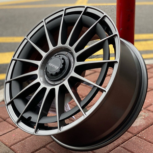 Jantes forgées de 17, 18, 19, 20, 21 et 22 pouces pour Audi <span class=keywords><strong>E</strong></span>-<span class=keywords><strong>tron</strong></span> <span class=keywords><strong>GT</strong></span>, Porsche 911, 991, 992, BMW M2, M3, M4, Mercedes-Benz C63, E63 AMG, Superturismo, Aero - Product Image 3