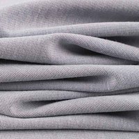 Tissu en polyester triacétate doux pour la peau, résistant aux plis, respirant, idéal pour les robes d'été, les t-shirts et les tenues décontractées