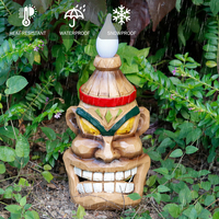 Lampe torche en résine de masque tiki à énergie solaire - Effet de flamme incandescente, parfait pour l'éclairage d'ambiance sur le patio à thème tropical