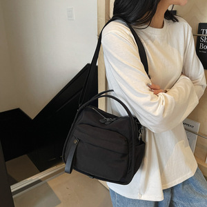 2026 New Lightweight Waterproof Nylon Casual Women's Crossbody Bag with Adjustable Strap Premium Versatile Small Size - Product Image 4