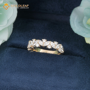 Anillo de Compromiso con Diamante Cultivado en Laboratorio, Corte Marquesa, Chapado en Oro de 10k, 14k o 18k, Personalizado por Goldleafgem, Anillo de Boda Redondo, Regalo para Ella - Product Image 2