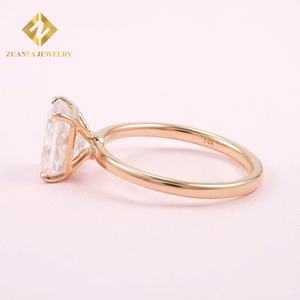 Anillo de Compromiso con Moissanita Corte Radiante, Banda Lisa, Alta Calidad, Oro Sólido de 14 Quilates, Anillos con Diamantes de Laboratorio - Product Image 3
