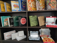 Vente en gros d'usine, boîte à pizza à emporter en carton ondulé haut de gamme personnalisée