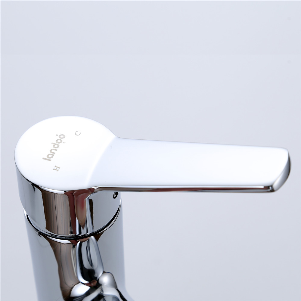 Luxury Pull Out hot water chrome brass bathroom basin faucets