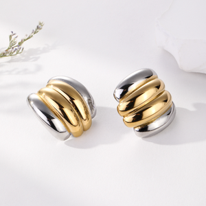 Boutique Trendy Two Tone Hoop 18K Chunky Gold Pendientes Silver Gold Shade Triple Band Huggie Large Chunky Two Tone Pendientes - Product Image 3