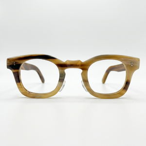 Lunettes de vue tendance en corne de bœuf avec matériaux organiques naturels, forme moderne, option de logo personnalisé et design artistique - Product Image 3