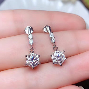 Orecchini Pendenti in Zirconia Effetto Moissanite, Eleganti per Ufficio, Uso Quotidiano e Feste, Gioielli da Donna, Idea Regalo - Product Image 5