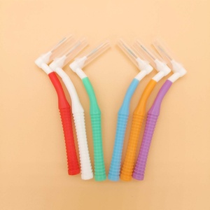 Brosse interdentaire en forme de L pour appareils orthodontiques, mini brosse à dents portable de voyage pour le nettoyage des dents - Product Image 6