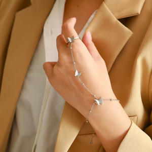 FY joyería de <span class=keywords><strong>moda</strong></span> cadena de Satélite creativa minimalista Concha de Oro mariposa dedo pulsera anillos conexión joyería de mano - Product Image 6