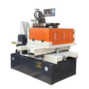 <span class=keywords><strong>Machine</strong></span> de découpe à fil CNC DK7745, découpe à fil unique pour le métal - Product Image 3