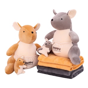 Bán Buôn 40Cm Dễ Thương <span class=keywords><strong>Kangaroo</strong></span> Phim Hoạt Hình Sang Trọng Gối Đồ Chơi Biểu Tượng Tùy Chỉnh Có Sẵn Ngắn Sang Trọng Vải Bông Ấm Cho Sinh Nhật Những dịp - Product Image 1
