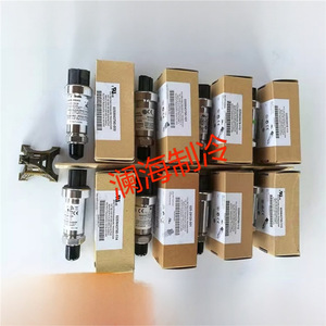Transductor de Presión Johnson Controls 025W28678-113, 50 a 125 PSIS, 1/2-20 UNF-2A SAE, Puerto Externo - Product Image 2