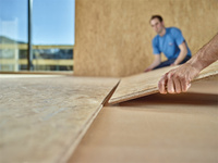 Chine panneau de pin de peuplier OSB 3 planches, panneau de brin orienté, panneau de particules en Sterling laminé, épaisseur 9mm,11mm,18mm