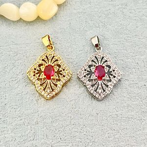 Collier pendentif géométrique en zircon avec micro-incrustation de pierre rouge, design unisexe, à porter au quotidien, plaqué cuivre - Product Image 1