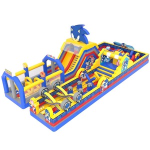 Casa de Brinco Inflable con Obstáculos de Erizo Azul, de Grado Comercial, para Eventos Infantiles - Product Image 1