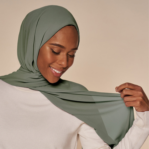 Chal de gasa de verano de Malasia, hiyab de puntos arrugados de Color sólido con logotipo personalizado de estilo largo, pañuelo de textura lisa para musulmanes - Product Image 2