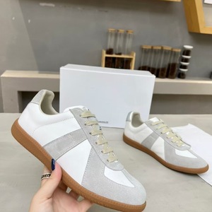 Zapatos de Diseño con Etiqueta Privada Personalizada, Zapatos Planos Casuales de Cuero Genuino de Calidad para Hombre y Mujer, Zapatos Deportivos con Cordones a la Moda - Product Image 2