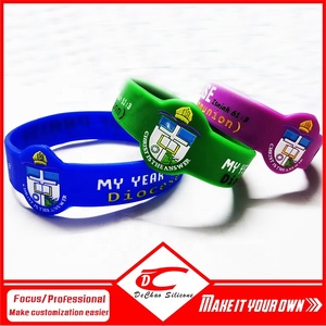 Bracelet en silicone personnalisé avec logo gravé et imprimé à l'encre, pour promotion, bracelet en caoutchouc circulaire large - Product Image 5