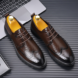 รองเท้าหนังผู้ชายแบบ Brogue สีน้ำตาล ผูกเชือก สำหรับงานทางการ ธุรกิจ งานแต่งงาน เจ้าบ่าว รองเท้าอ็อกซ์ฟอร์ด ใส่ได้ทุกฤดู ใส่ได้ทุกวัน - Product Image 1
