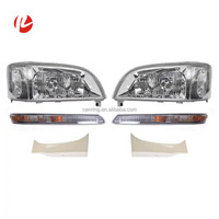 Pièces Hiace phare vente chaude phare en cristal pour Hiace 1998 pièces de rechange automatiques accessoires de fourgonnette de banlieue Hiace Tunning