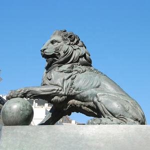 Statue de Lion en Bronze, en métal, avec boule, décorations de jardin, d'extérieur, animaux, grandes Sculptures de Lion, fait à la main, offre spéciale - Product Image 4