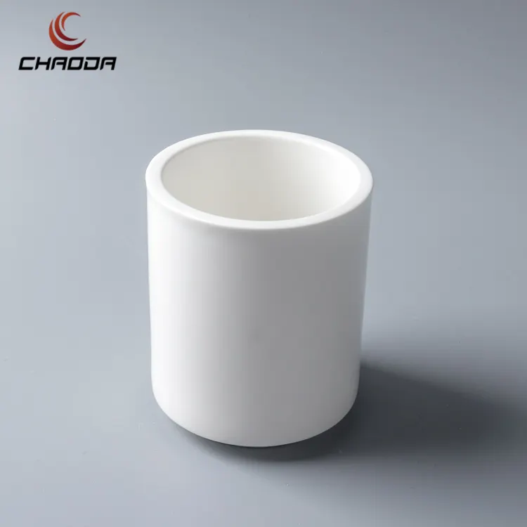 आधुनिक मिनिमलिस्ट शैली चीनी मिट्टी के बरतन स्वस्थ सुरक्षा कॉफी मग क्लासिक डिजाइन पुन: प्रयोज्य सिरेमिक चाय कप बिना हैंडल के
