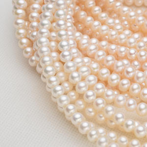 ขายส่งสร้อยคอมุกน้ำจืดขนาด 6-7 มม. แบบสั้น แนวนอน แสงเงาสวยงาม มีตำหนิเล็กน้อย มุกหลวมจากจูจี้ - Product Image 3