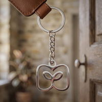 Porte-clés personnalisés à découpe laser en acier inoxydable, creux, sur mesure pour cadeaux promotionnels d'entreprise