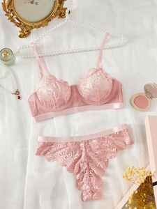 طقم لانجري صيفي من الدانتيل الفرنسي الشفاف، حمالة صدر وسروال داخلي مثير للنساء، قطعة علوية رقيقة خفيفة الوزن، ملابس نوم أنيقة خاصة مكونة من قطعتين - Product Image 2