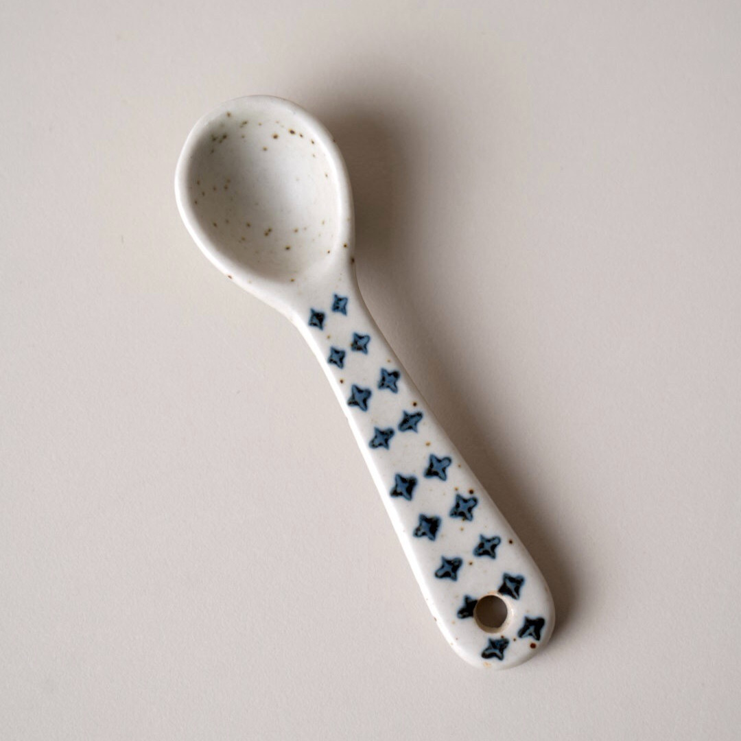 Hand-painted rustic ceramic cross-stitch drink spoon 105cm