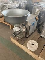 Machine de meulage d'arachide de fabricant de sésame de comptoir de haute qualité beurre d'arachide faisant la fraiseuse de beurre de noix