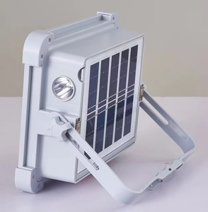 Lámpara Solar Recargable Portátil para Exteriores, Multifuncional, con USB, Iluminación de Emergencia, Diseño de Reflector para Jardín y Paisaje - Product Image 3