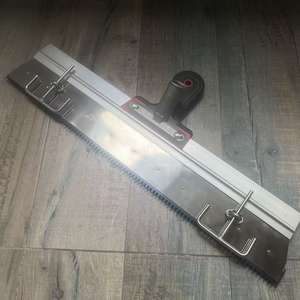 Meilleures ventes de raclette de sol en époxy de qualité industrielle Outil de construction OEM personnalisé pour le revêtement de peinture au <span class=keywords><strong>ciment</strong></span> - Product Image 4