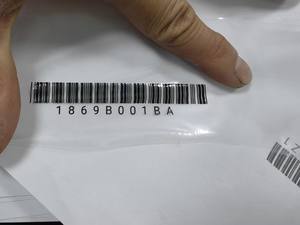 Ligne d'emballage haute adhérence d'encre OMA A800 imprimante à jet d'encre UV pour le codage de plaquettes de frein à panneau composite en alliage d'aluminium inoxydable - Product Image 3