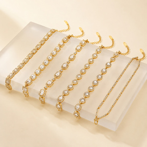 Collier en chaîne serpent superposé en acier inoxydable plaqué or pour femmes, bijoux tendance - Product Image 4