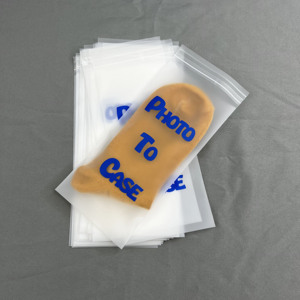 Sac en plastique givré écologique pour chaussettes, jeans, vêtements, avec bande adhésive, sac pour vêtements avec logo personnalisé - Product Image 2