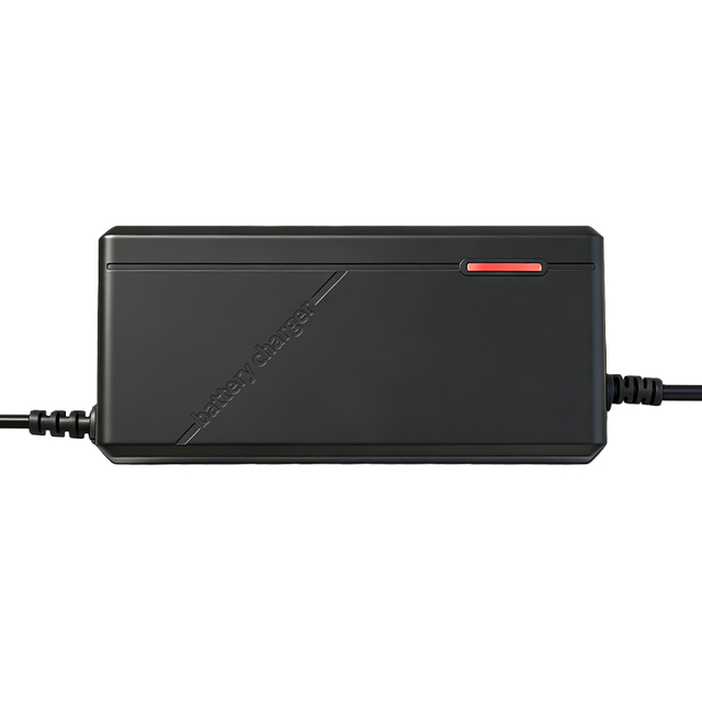 Smart Lithium Battery Charger 110V/220V 12V5A DC for 3S4S 12.6V Electric Scooters E-Bikes Tricycles Car Batteries