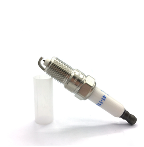 Bougie d'allumage de moteur en gros d'usine 41-110 Bougie d'allumage OEM 12621258 41110 - Product Image 4