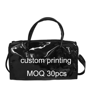<span class=keywords><strong>Sac</strong></span> <span class=keywords><strong>de</strong></span> <span class=keywords><strong>sport</strong></span> en PVC personnalisé <span class=keywords><strong>de</strong></span> couleur gelée <span class=keywords><strong>sac</strong></span> <span class=keywords><strong>de</strong></span> <span class=keywords><strong>sport</strong></span> holographique transparent étanche avec impression OEM <span class=keywords><strong>sac</strong></span> <span class=keywords><strong>de</strong></span> voyage en PVC transparent en fin <span class=keywords><strong>de</strong></span> semaine - Product Image 4
