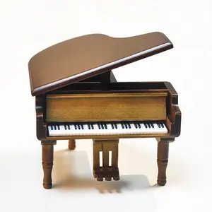 Creative birthday gift piano shaped mechanical clockwork music box