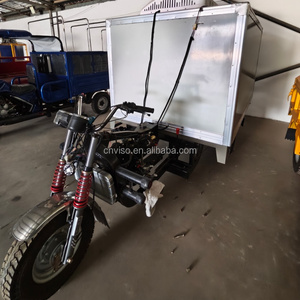 250CC 2*1.<strong>3</strong>*1.2m Right Three-wheeled Motorcycle Gasoline Refrigerated Cargo <strong>Tricycle</strong> for Food Transporting - Product Image 4