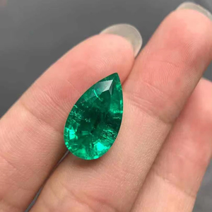Wuzhou, venta al por mayor, certificado GRC, piedras preciosas sueltas, <span class=keywords><strong>Original</strong></span>, puro, verdadero laboratorio hidrotermal, creado, <span class=keywords><strong>piedra</strong></span> <span class=keywords><strong>Esmeralda</strong></span> verde cultivada - Product Image 1
