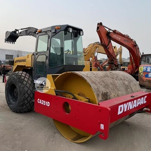 Compacteur à tambour vibrant simple DYNAPAC CA251D, moteur diesel, occasion, pour la construction routière - Product Image 1